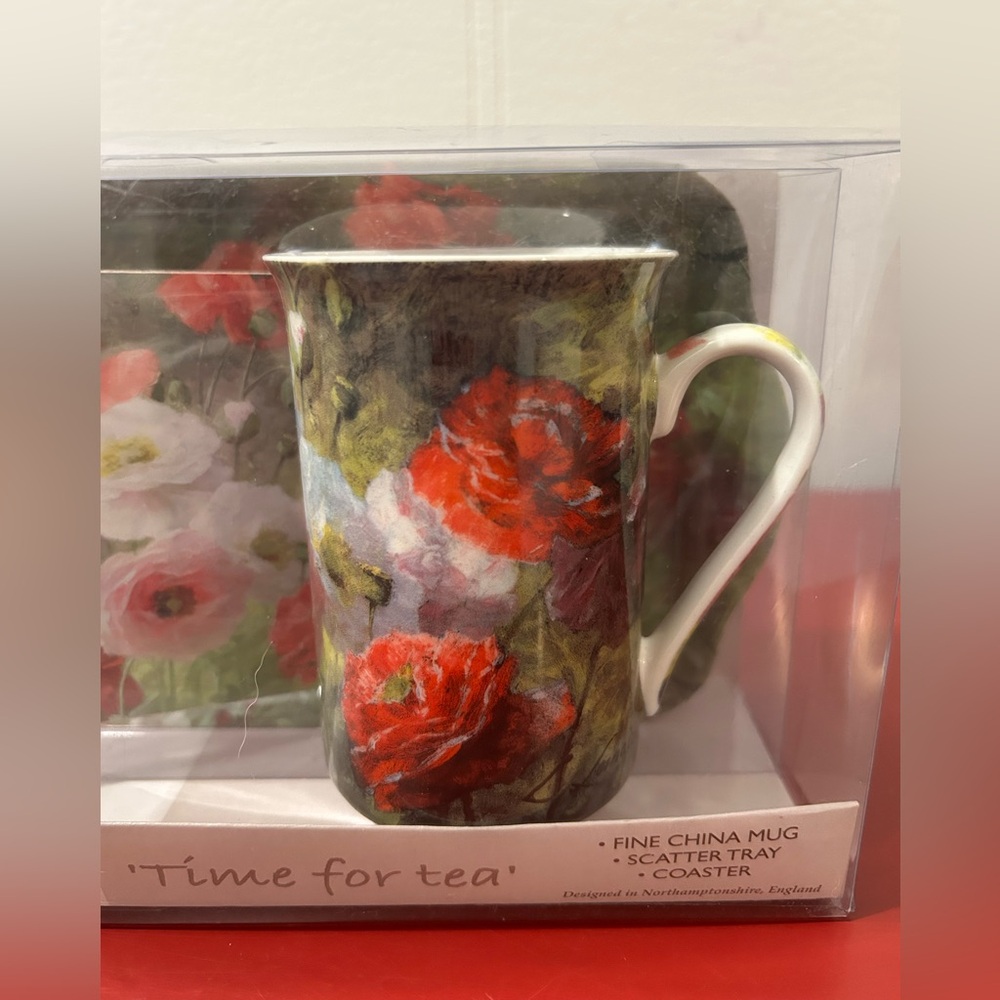 Creative Tops  “Time For Tea” Gift Set “Poppy Cluster” Design - Picture 3 of 6